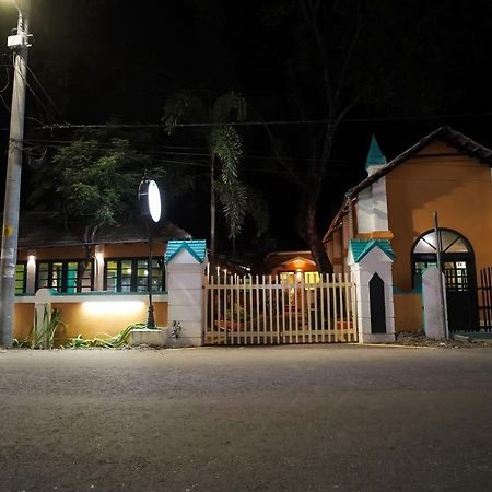 Elphinstone Residency Bed & Breakfast Kochi Eksteriør bilde