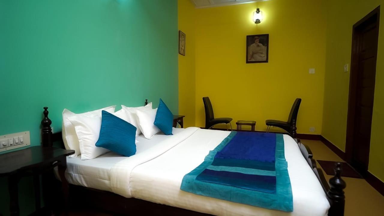 Elphinstone Residency Bed & Breakfast Kochi Eksteriør bilde