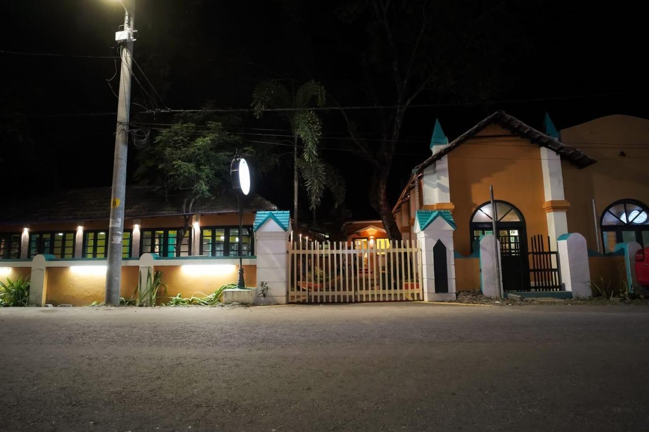 Elphinstone Residency Bed & Breakfast Kochi Eksteriør bilde