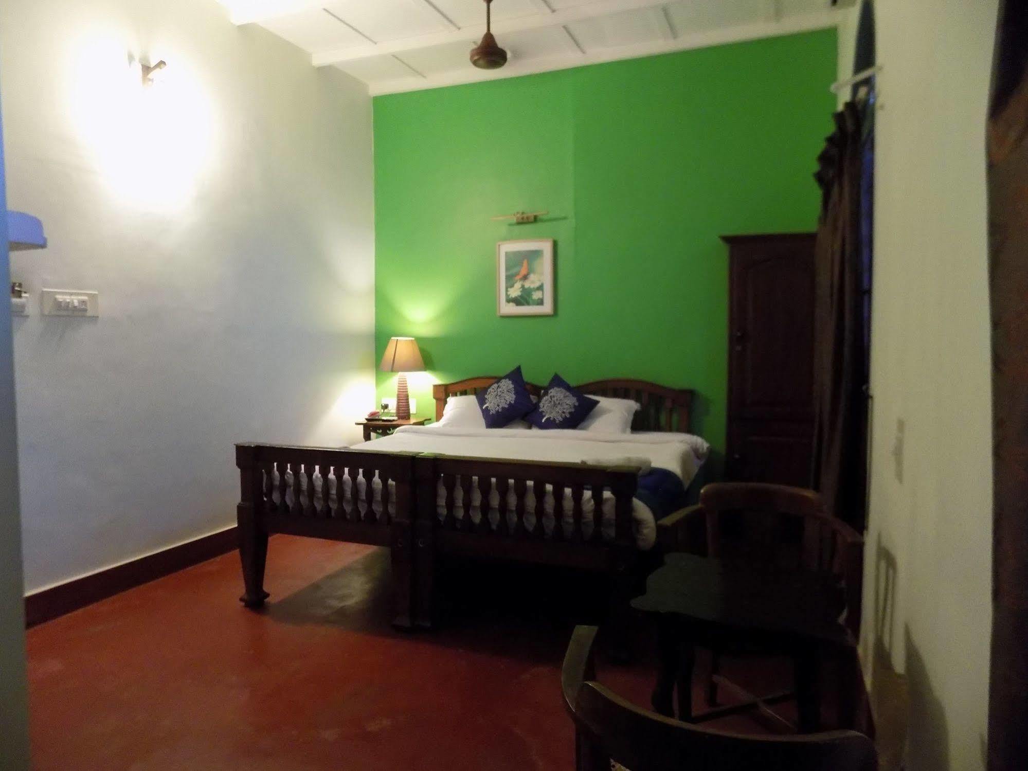 Elphinstone Residency Bed & Breakfast Kochi Eksteriør bilde